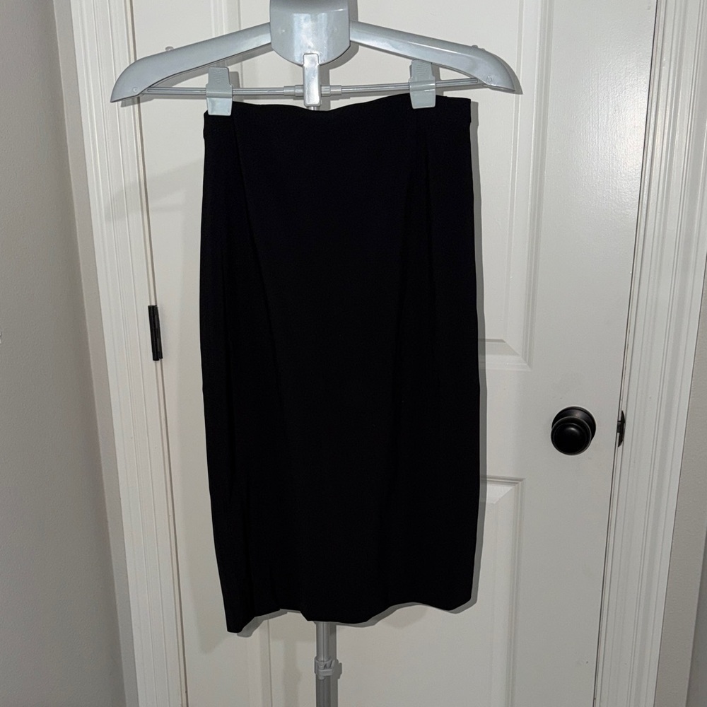 MM Lafleur Elegant Black Pencil Skirt